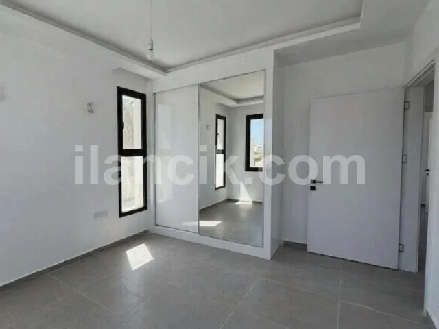 Satılık 1+1 Penthouse Daire, Bahçeli Girne - Çatı Teraslı - 5