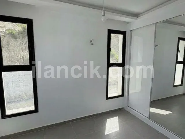 Satılık 1+1 Penthouse Daire, Bahçeli Girne - Çatı Teraslı - 6
