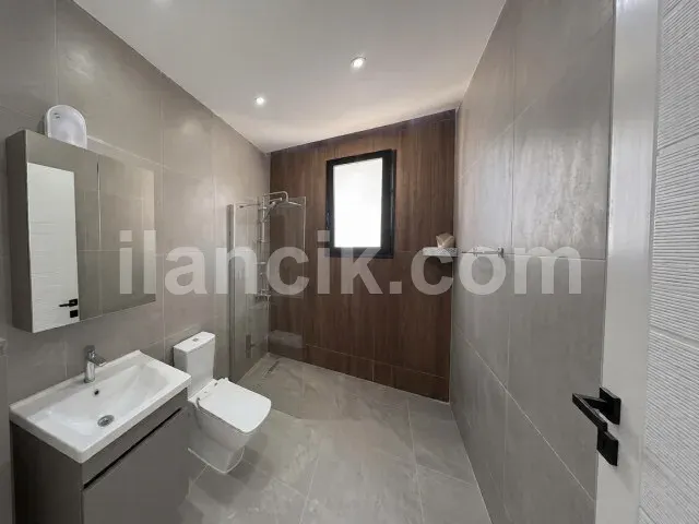 Satılık 1+1 Penthouse Daire, Bahçeli Girne - Çatı Teraslı - 7
