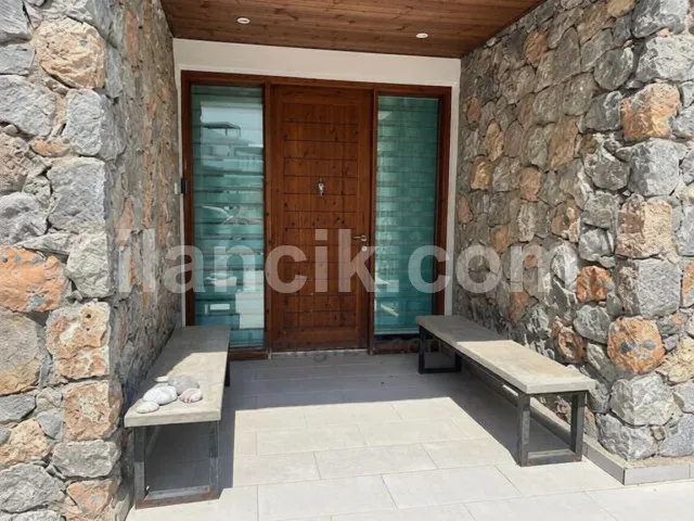 Satılık 3 Yatak Odalı Villa Küçük Erenköy, Mağusa - 3
