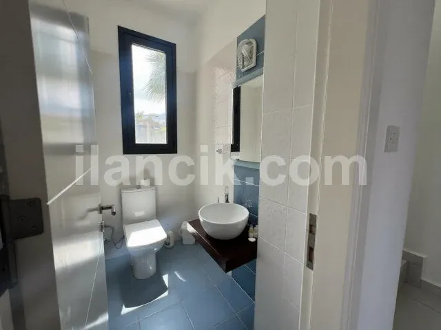 Satılık 3 Yatak Odalı Villa Küçük Erenköy, Mağusa - 13