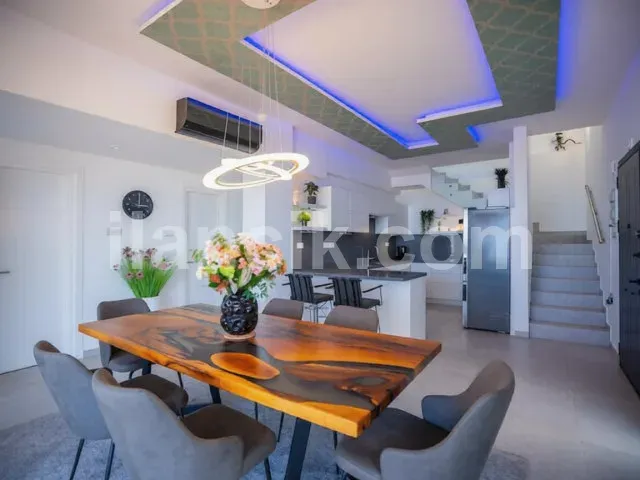 Satılık 4 Yatak Odalı Villa | Tatlısu, Mağusa - 18