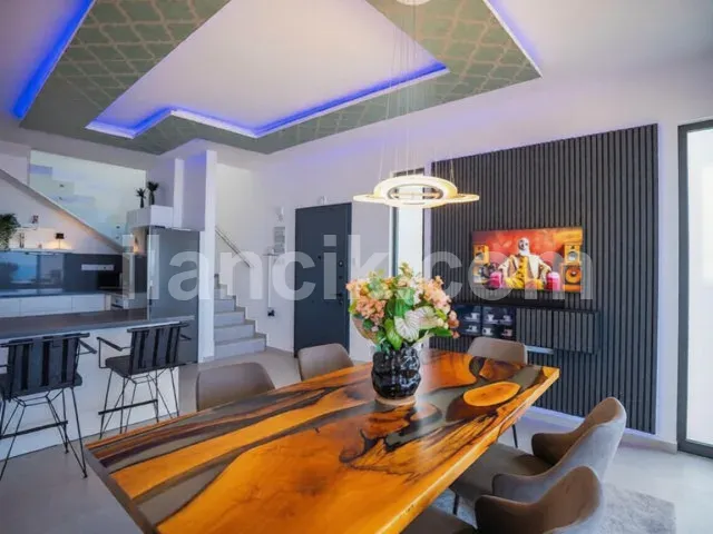Satılık 4 Yatak Odalı Villa | Tatlısu, Mağusa - 19