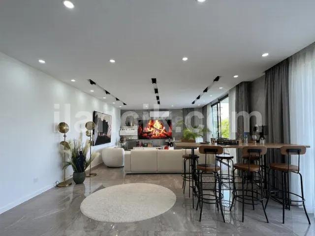 Satılık 4 Yatak Odalı Lüks Villa - Çatalköy, Girne - 6