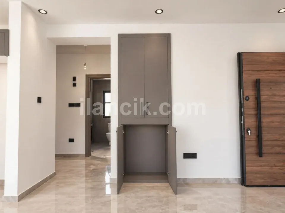 Alsancak'ta Satılık 2+1 Daire - Havuzlu Proje - 3