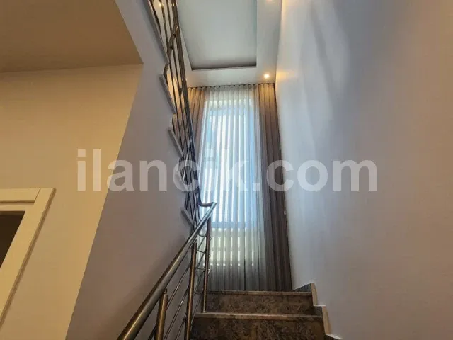Satılık 4 Yatak Odalı Villa - Alsancak, Girne - 9