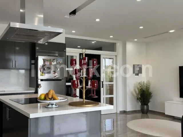 Satılık 4 Yatak Odalı Lüks Villa - Çatalköy, Girne - 17