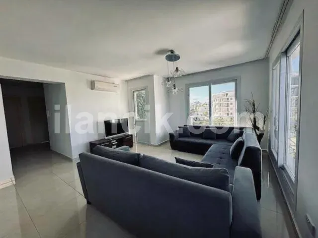 Girne Merkez'de Satılık 2+1 Eşyalı Daire