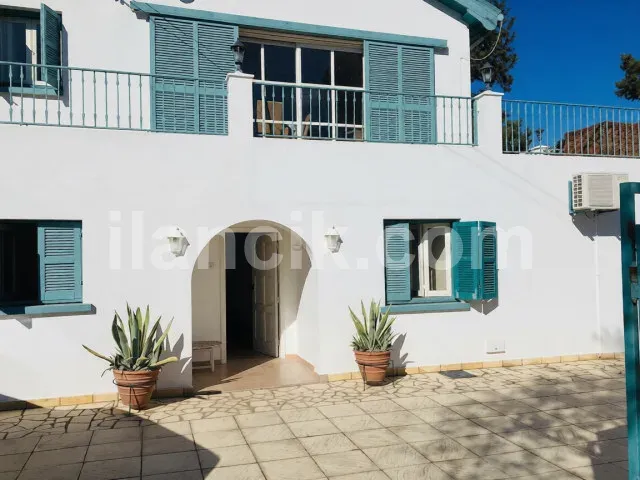 Satılık 3 Yatak Odalı Villa - Zeytinlik, Girne