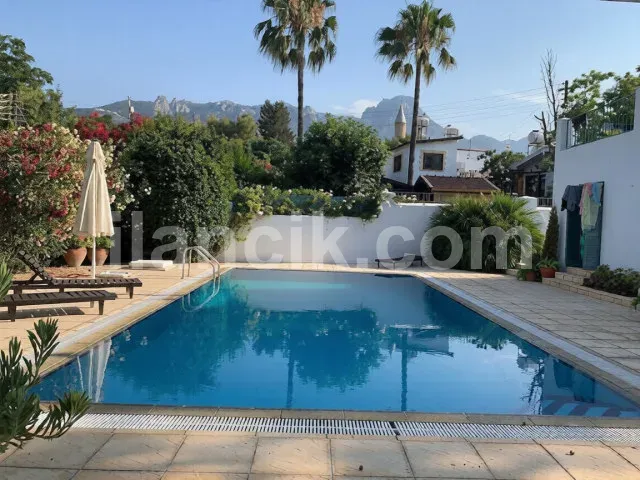 Satılık 3 Yatak Odalı Villa - Zeytinlik, Girne - 10