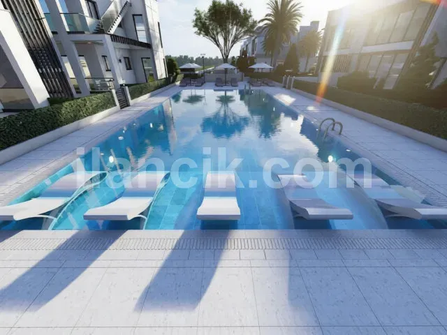 Girne Alsancak'ta Satılık Bahçeli 2 Yatak Odalı Daire