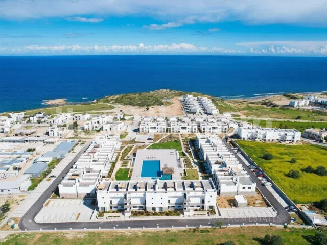 Bahçeli'de Satılık 4 Odalı Villa – Denize 100m Mesafede - 11