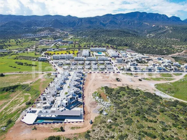 Bahçeli'de Satılık 4 Odalı Villa – Denize 100m Mesafede - 12