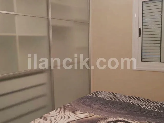 Bu 3 Yatak Odalı Müstakil Villa, Alsancak'ta, Ünlü Hasan Uzun Benzin İstasyonunun Hemen Üzerinde, Güvenli ve Kapalı Bir Konut Sitesi İçinde Yer Almaktadır. Mülk, Tamamen Mobilyalı ve Tam Donanımlı Ola - 16
