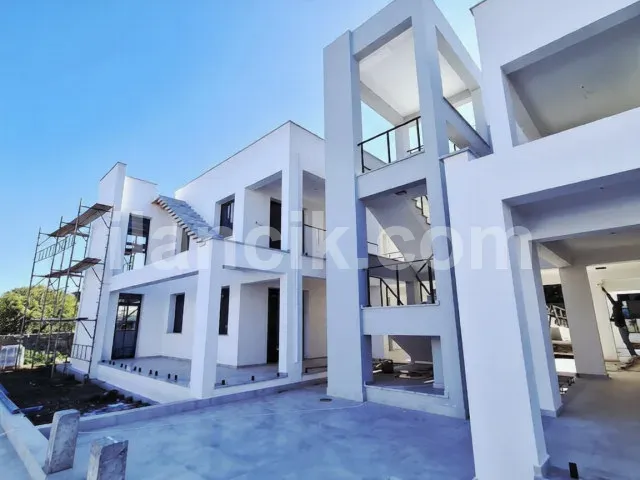 Girne Alsancak'ta Satılık 2 Yatak Odalı Çatı Katı Dairesi - 20