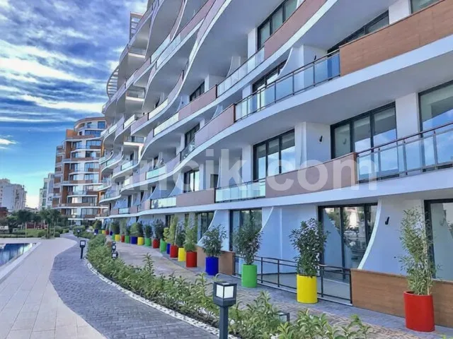 Yukarı Girne'de Satılık 3+1 Eşyalı Daire, KDV Ödenmiş