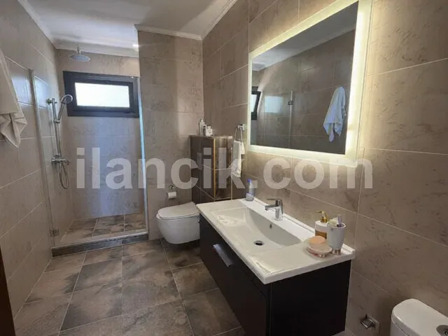 Yukarı Girne'de Satılık 3+1 Eşyalı Daire, KDV Ödenmiş - 13