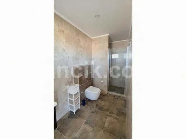 Yukarı Girne'de Satılık 3+1 Eşyalı Daire, KDV Ödenmiş - 14