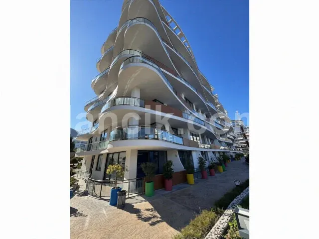 Yukarı Girne'de Satılık 3+1 Eşyalı Daire, KDV Ödenmiş - 17