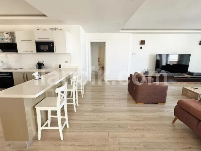 Yukarı Girne'de Satılık 3+1 Eşyalı Daire, KDV Dahil