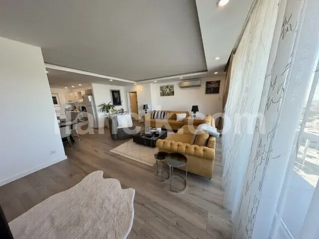 Yukarı Girne'de Satılık 3 Yatak Odalı Eşyalı Daire - 2