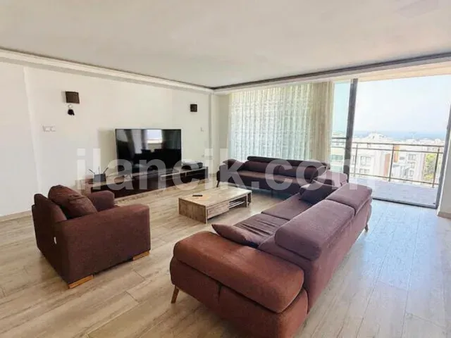 Yukarı Girne'de Satılık 3+1 Eşyalı Daire, KDV Dahil - 2