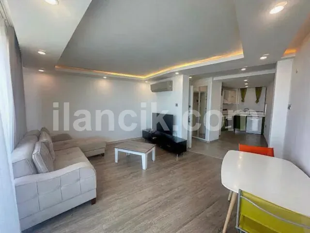 Yukarı Girne'de Satılık 2 Yatak Odalı Eşyalı Daire - 3