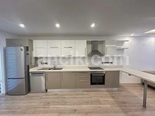 Yukarı Girne'de Satılık Eşyalı 2+1 Daire