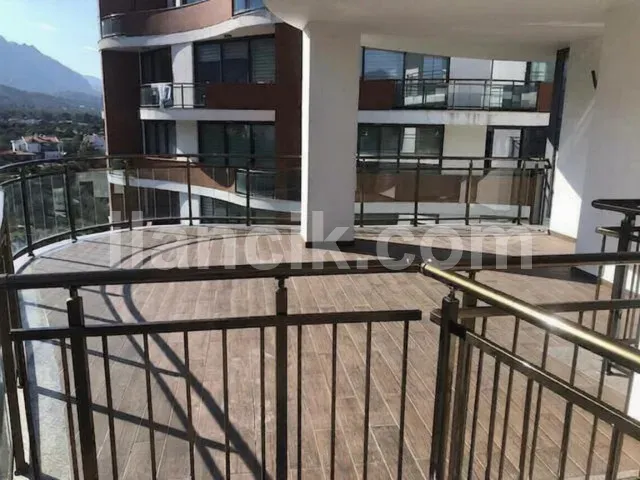 Satılık 3+1 Eşyalı Daire - Yukarı Girne, Girne - 18