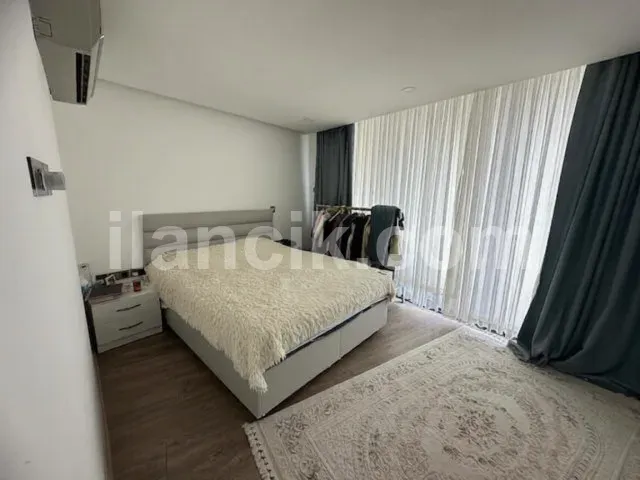 Yukarı Girne'de Eşyalı Satılık 2 Yatak Odalı Daire - 5