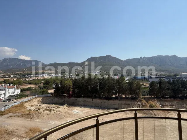 Yukarı Girne'de Satılık 3+1 Eşyalı Daire, KDV Dahil - 20