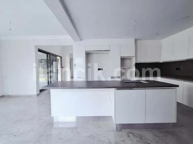 Satılık 6 Yatak Odalı Villa - Lapta, Girne - 5