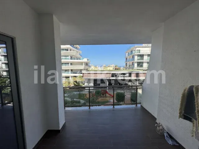 Yukarı Girne'de Satılık Eşyalı 2+1 Daire - 16