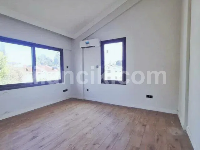 Satılık 6 Yatak Odalı Villa - Lapta, Girne - 19