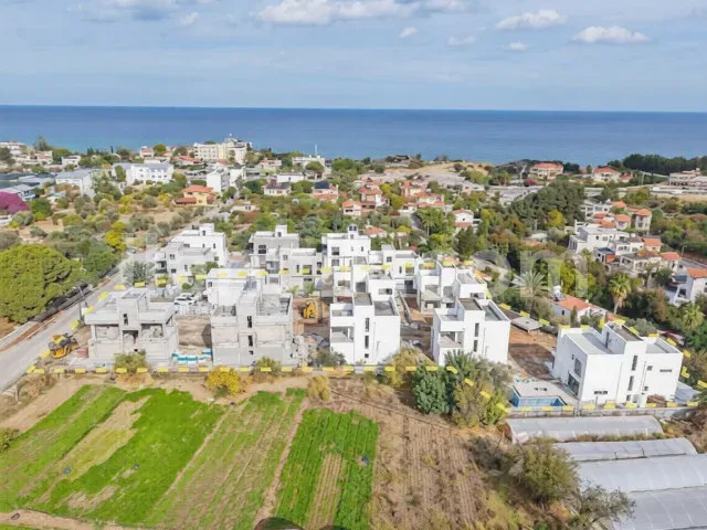 Satılık 4 Odalı Villa | Alsancak, Girne | Özel Bahçeli