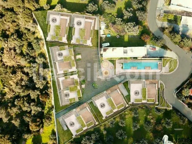 Edremit'te Satılık 2+1 Penthouse - Geniş Teraslı - 13
