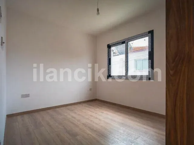 Girne Merkez'de Satılık 1+1 Penthouse - 90 m² - 4