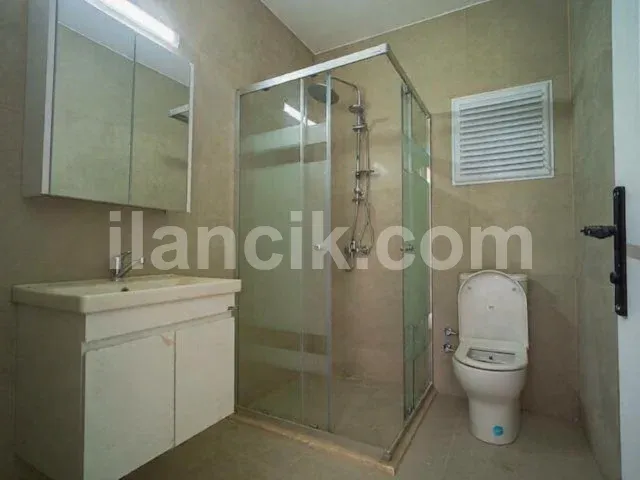 Girne Merkez'de Satılık 1+1 Penthouse - 90 m² - 6