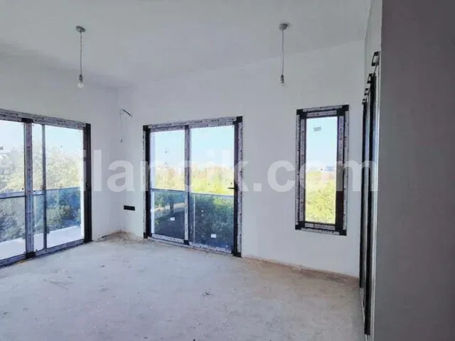 Satılık 3 Yatak Odalı Villa – Alsancak, Girne - 5