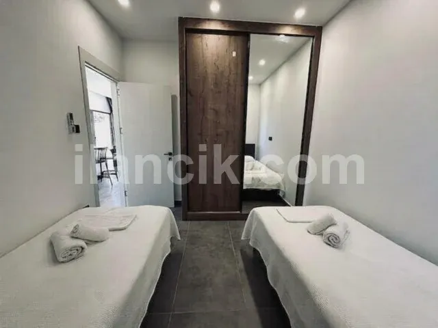 Lapta'da Satılık 2 Yatak Odalı Penthouse - Denize Yakın - 6