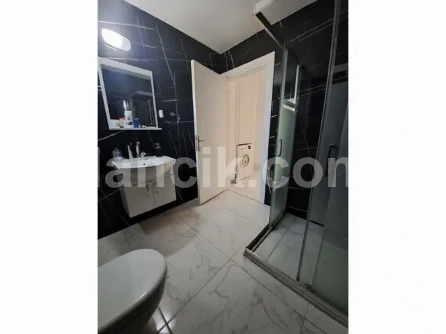 Lapta'da Satılık 2 Yatak Odalı Eşyalı İkiz Villa - 18