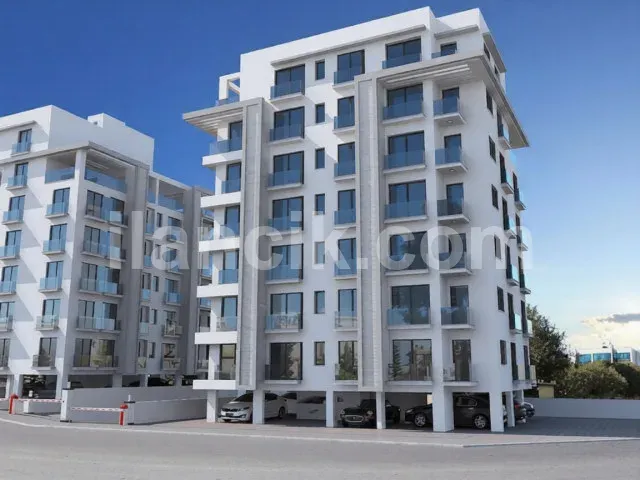 Girne Merkezde Satılık 1+1 Daire - 17