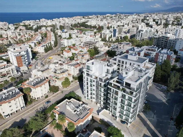 Girne Merkezde Satılık 1+1 Daire - 18