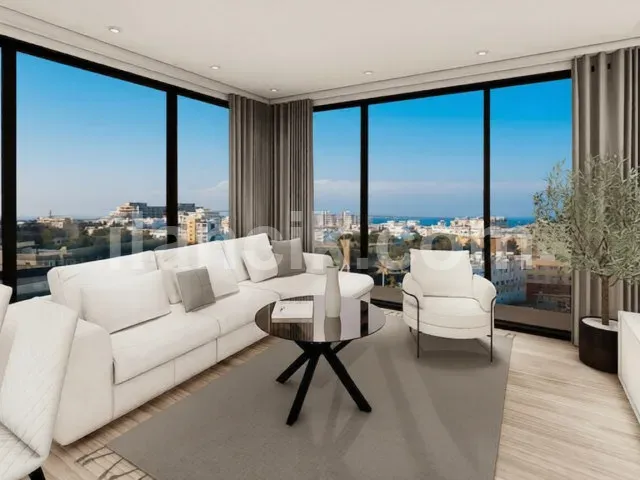Satılık 3 Yatak Odalı Daire - Girne Merkez - 2