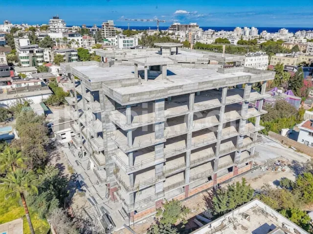 Girne Merkezde Satılık İki Odalı Daire - 10