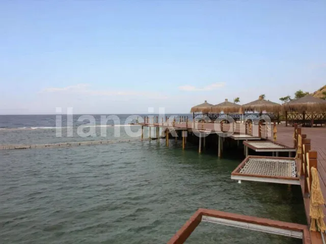 Satılık 3+1 Daire Bahçeli, Girne - Deniz Manzaralı - 3