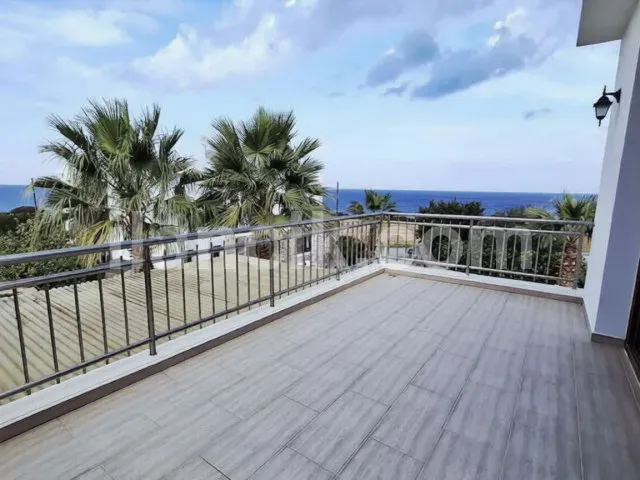 Satılık Villa | Esentepe, Girne | Özel Havuz ve Deniz Manzarası - 15