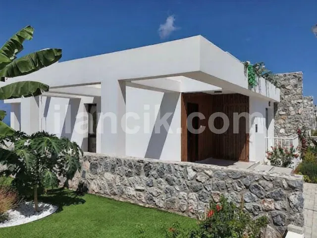 Küçük Erenköy'de Satılık 2 Odalı Müstakil Villa - 3