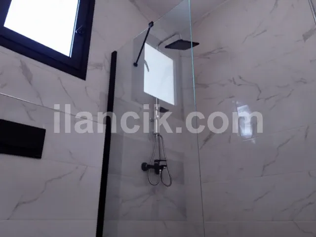 Küçük Erenköy'de Satılık 2 Odalı Müstakil Villa - 9