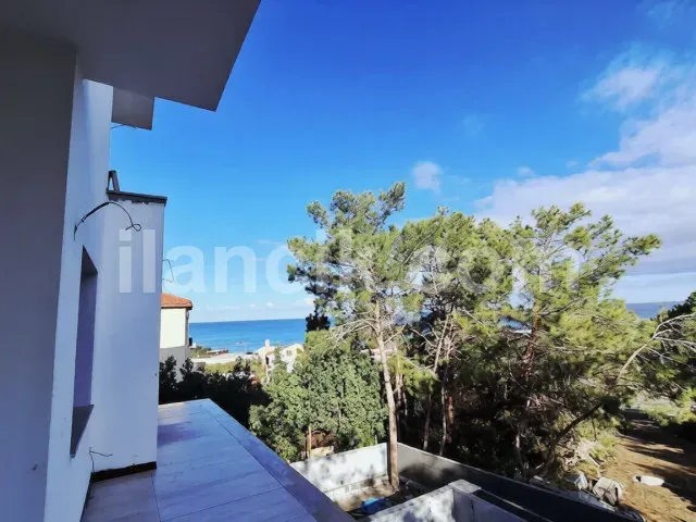 Satılık 3 Yatak Odalı Villa - Karşıyaka, Girne